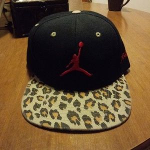 Jordan snap back hat